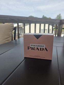 Prada paradoxe