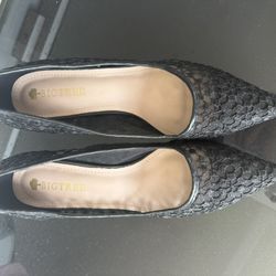 brand new lace shoes 