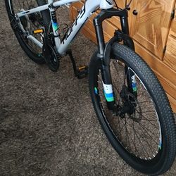 HUFFY SCOUT 26 " MEN'S MOUNTAIN BIKE 