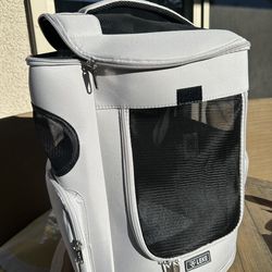 Cat/pet Carrier Backpack Like New!