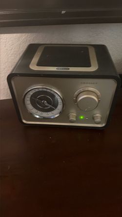 Crosley Retro Tabletop AM/FM Radio