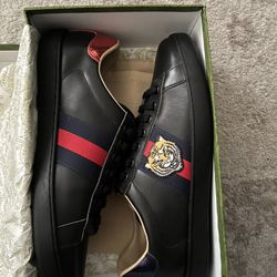 Men’s Gucci Sneakers Size 10.5