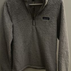 Patagonia  Los Gatos Fleece SMALL Womens Gray Fleece Quarter Zip Pullover- NWT