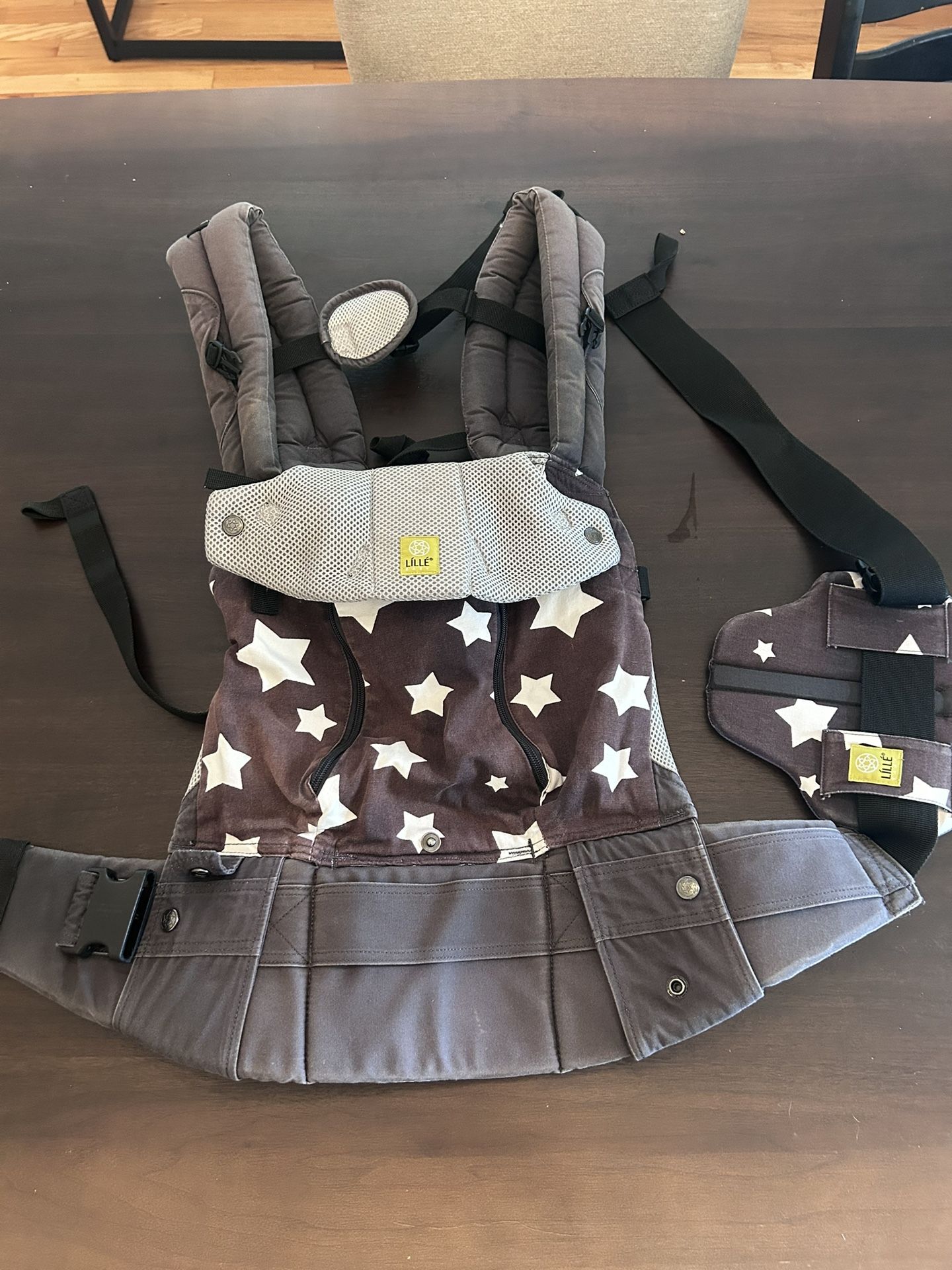 Lilly Baby Starry Baby Carrier