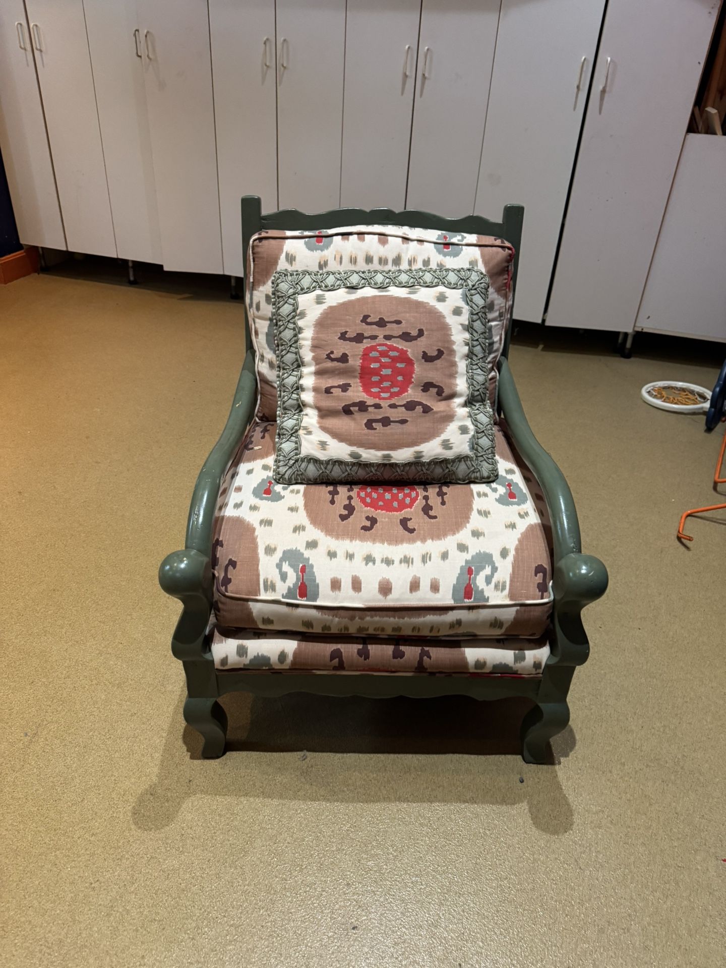 Cushion Chair In New Condition