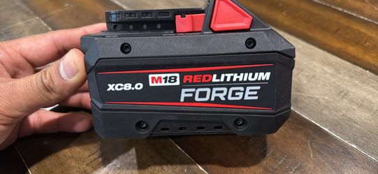 Milwaukee Battery  8.0 Forge 