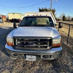 2000 Ford F-550