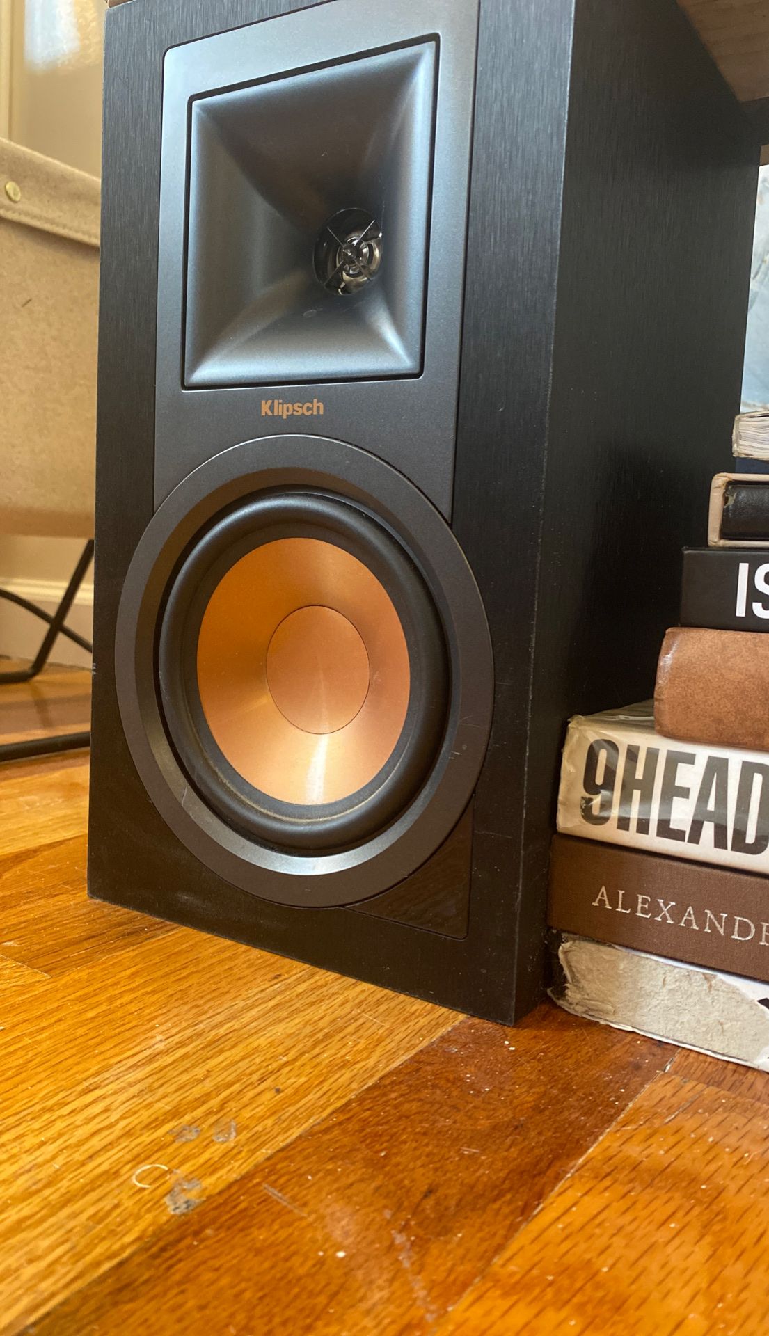 Klipsch R15PM Speakers Turntable Bluetooth for Sale in Brooklyn, NY