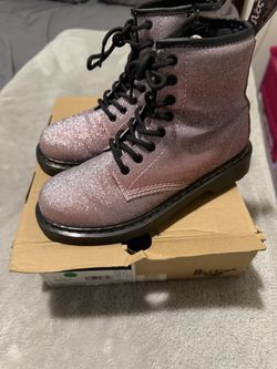 Dr Marten’s Girls Boots Size 3