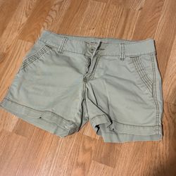 Khaki shorts