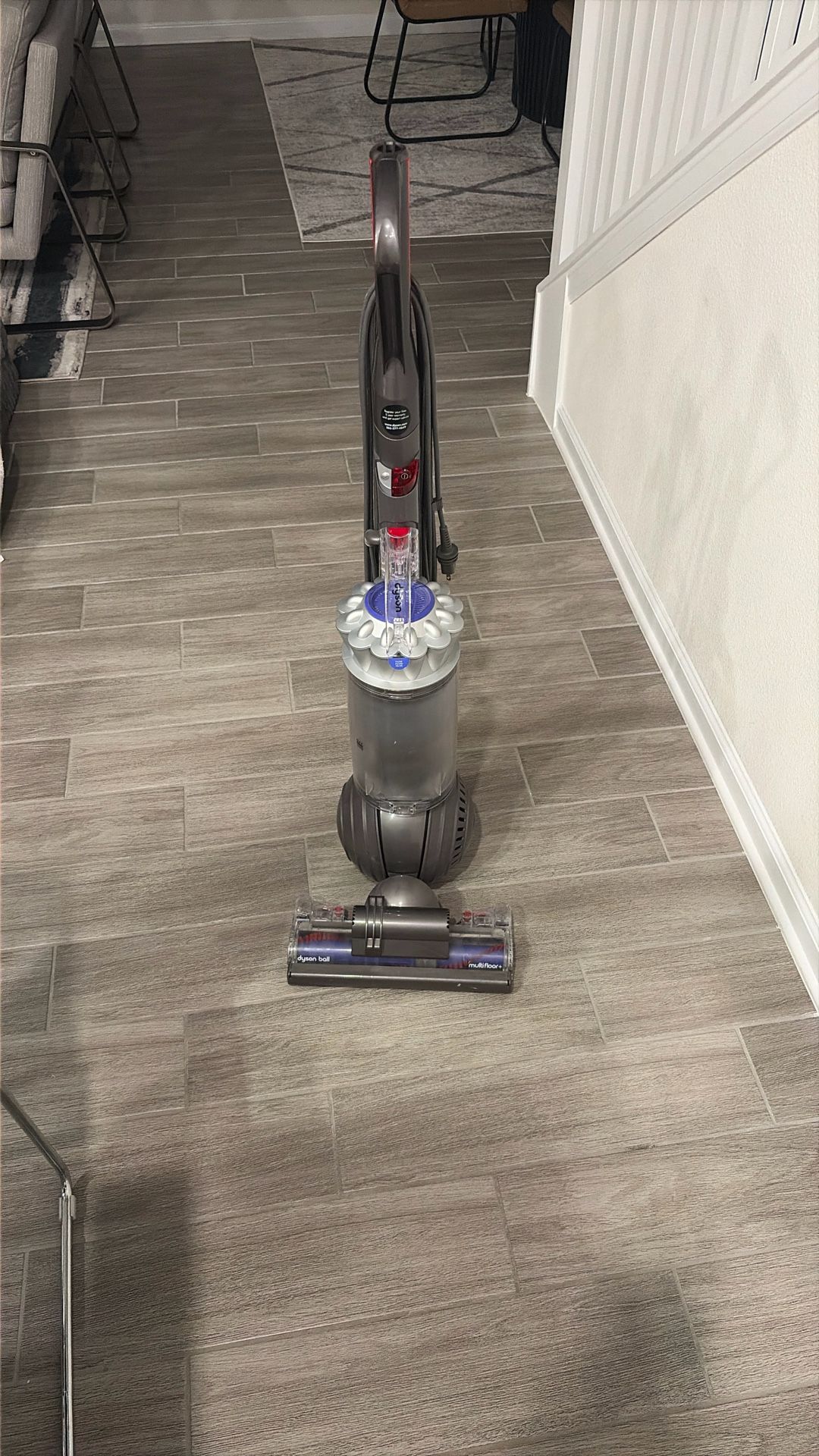Dyson Upright Vacuum Animal Ball