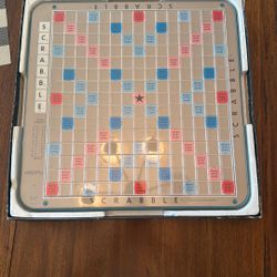 Vintage 1970S turntable Scrabble game