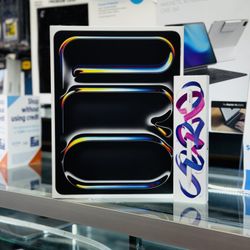 iPad Pro 13in M4 Chip WiFi Cell 1TB 