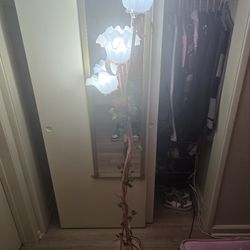 🌸 Pink Flower Floor Lamp – Works Great!