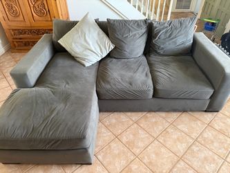 Gray Fabric Sectional Sofa with Chaise