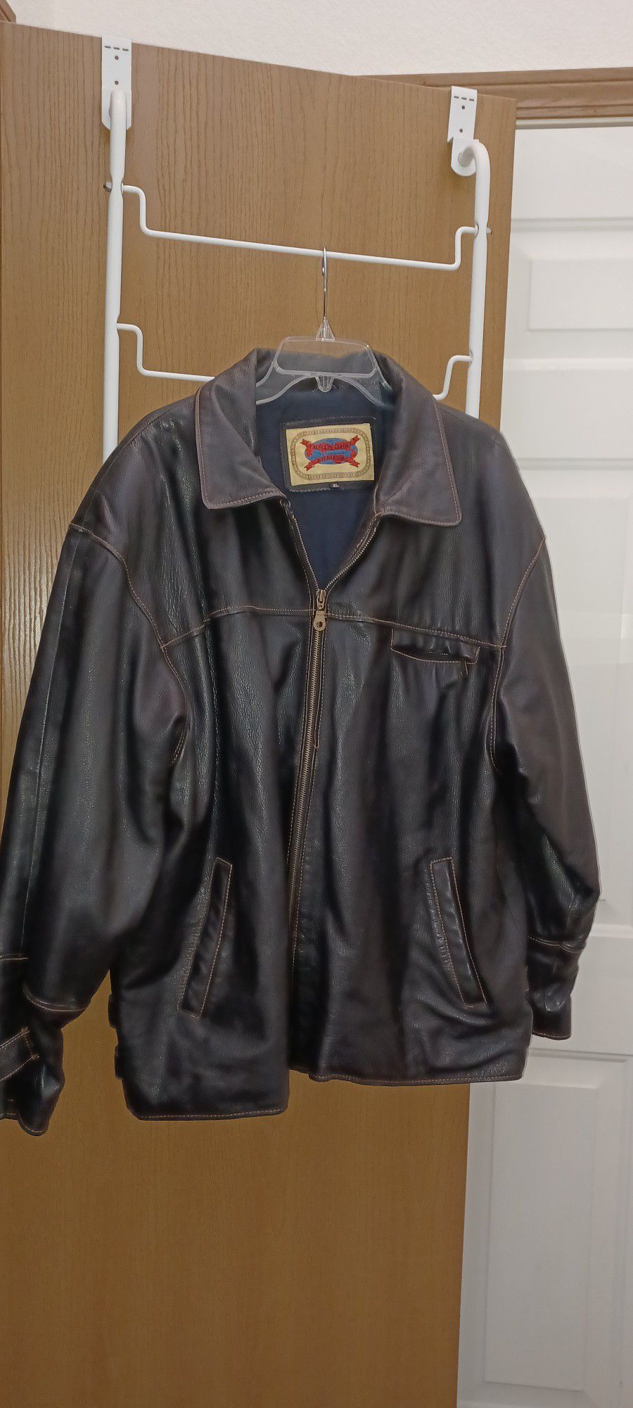Heavy Leather Jacket XL