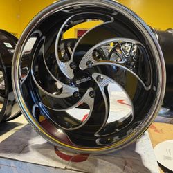 22x10” STRADA RETRO 5