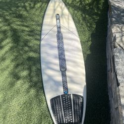 Js Surfboard Shortboard 5’11 Xero Gravity 