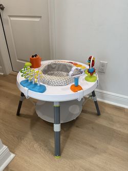 Skip Hop Activity Center