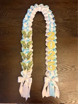 Custom Graduation Leis