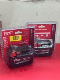 Milwaukee batteries (New)