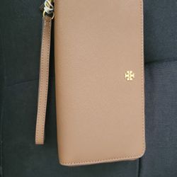 New & Authentic 100% TORY BURCH 