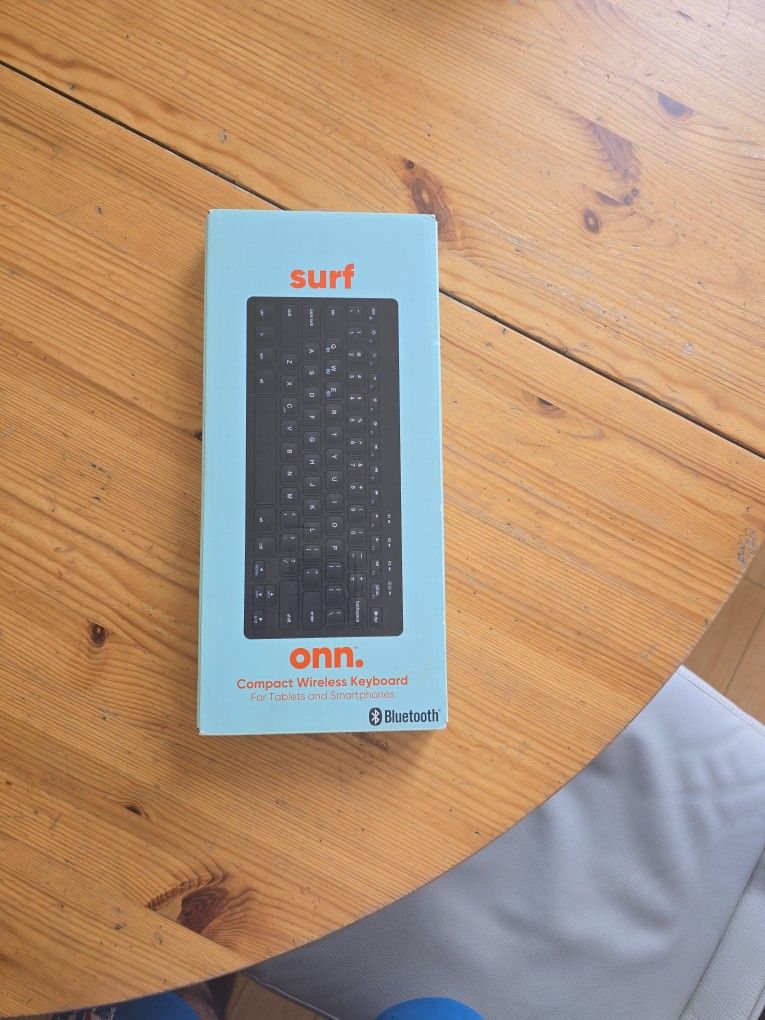 ONN COMPACT WIRELESS KEYBOARD BRAND NEW