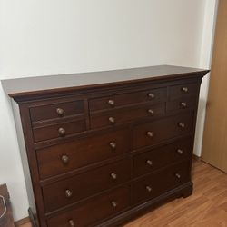 Hardwood Dresser