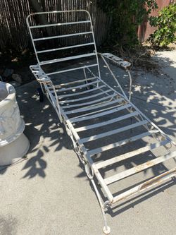 Vintage Patio/pool Lounge Chair