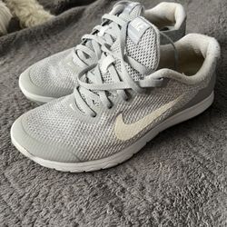 Womans nike sale cheap