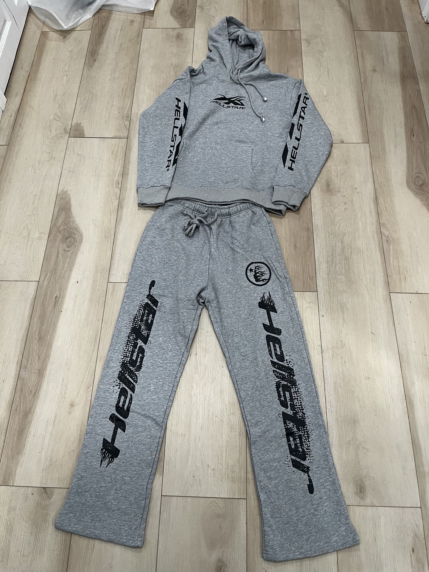 Hellstar Sweatsuit ( Size M)