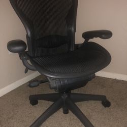 Herman Miller Office Chair Size B
