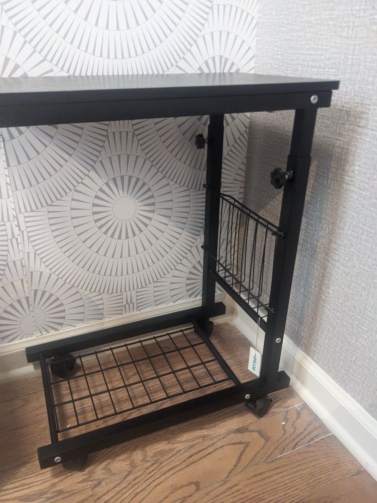 Rolling Side Table/Desk