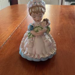 Vintage Lefton Musical Ceramic Figurine 