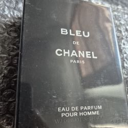 CHANEL BLEU