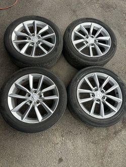 Honda OEM Alloy Wheels with Hankook Tires Set of 4