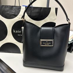 New Kate Spade Bucket Bag