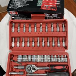 Egofine 46 Pieces 1/4 inch Drive Socket Ratchet Wrench Set, with Bit Socket Set Metric and Extension Bar for Auto Repairing and Household, with Storag