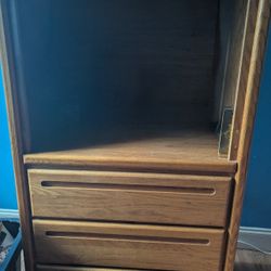 Free Entertainment Unit 
