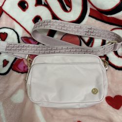 Lululemon crossbody