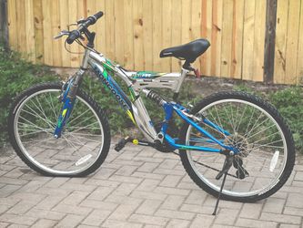 Mongoose DXR-AL 21 speed Mountain Bike