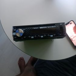 Soundstream Bluetooth CD Player 