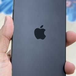 iPhone 16e 128GB Unlocked 