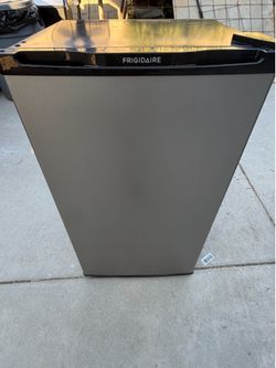 Frigidaire Mini fridge with freezer