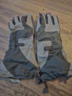 REI snowboard Gloves