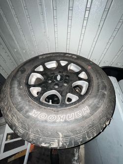 Chevy rims and tires size 17