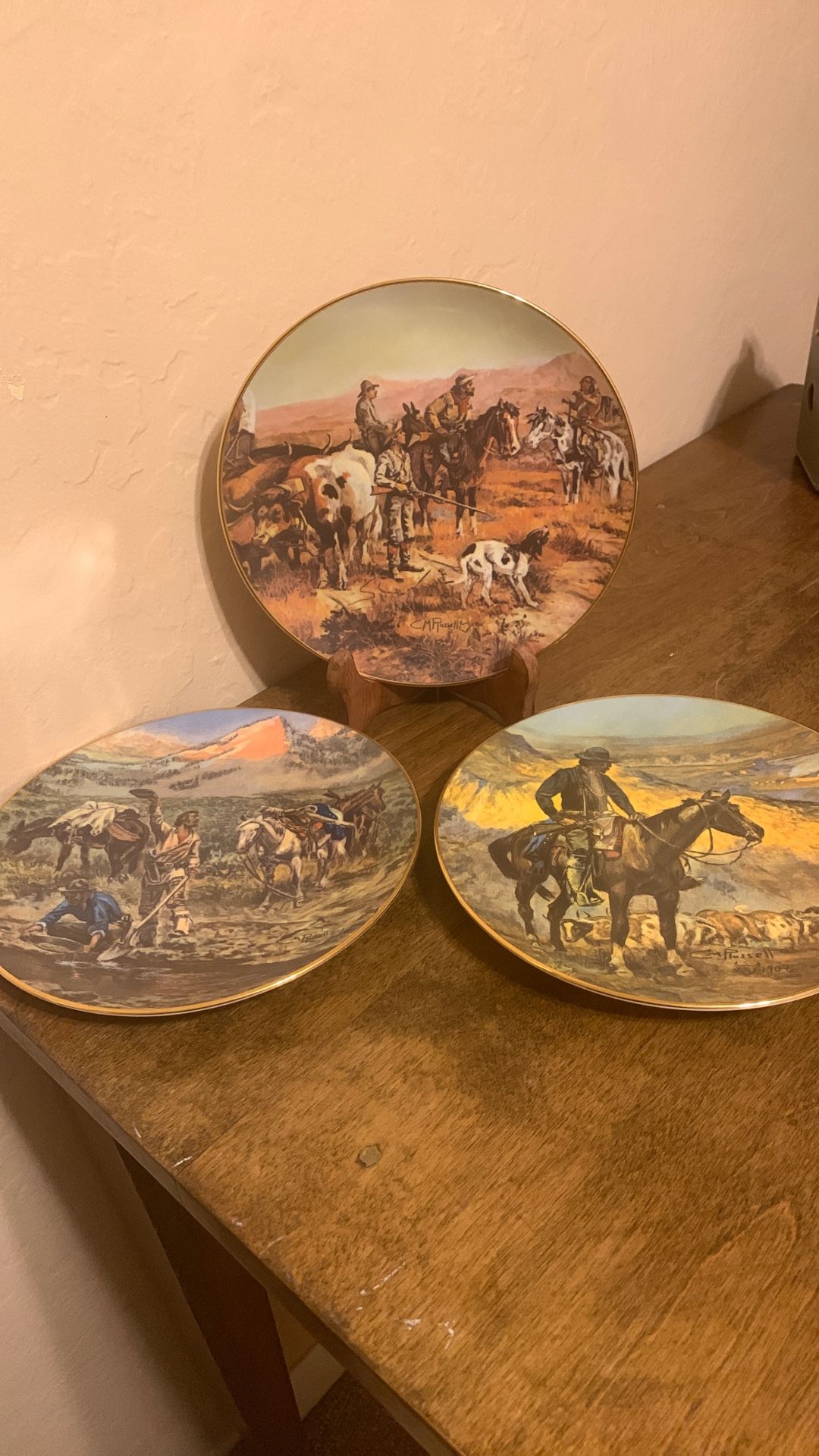 Vintage Charles M. Russell Limited Series Collector Plates. Mint
