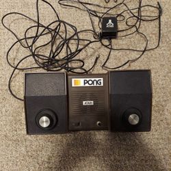 Vintage Atari Pong
