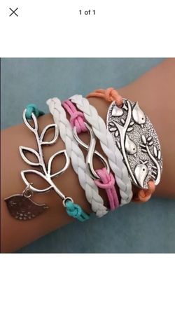 Leather bracelet