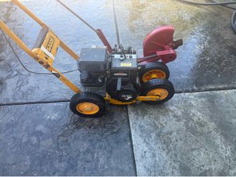 Mclane edger with 3.5 hp briggs and Stratton motor its been sitting its not running has compression